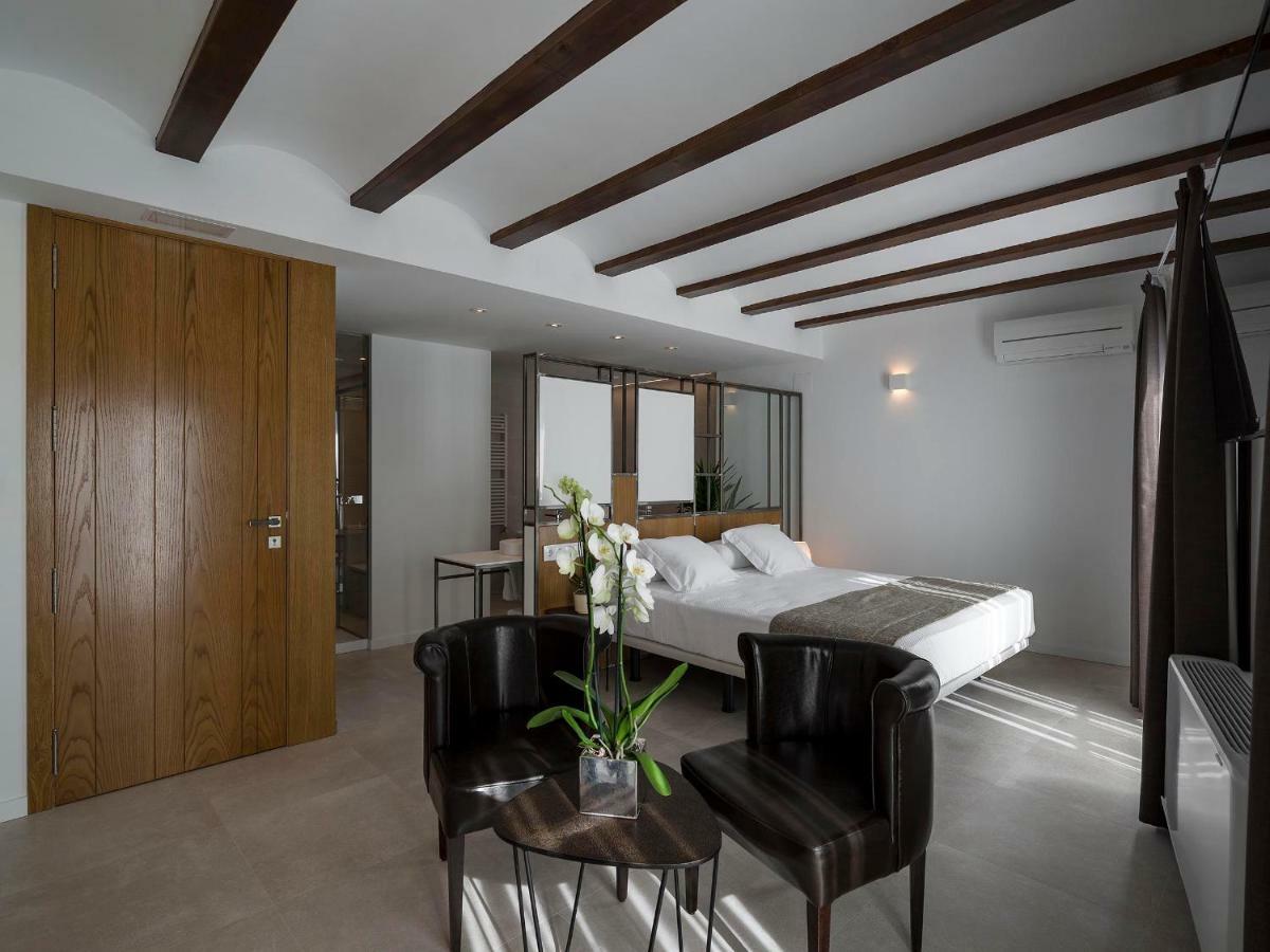 Vinatea Suites Morella Exteriér fotografie